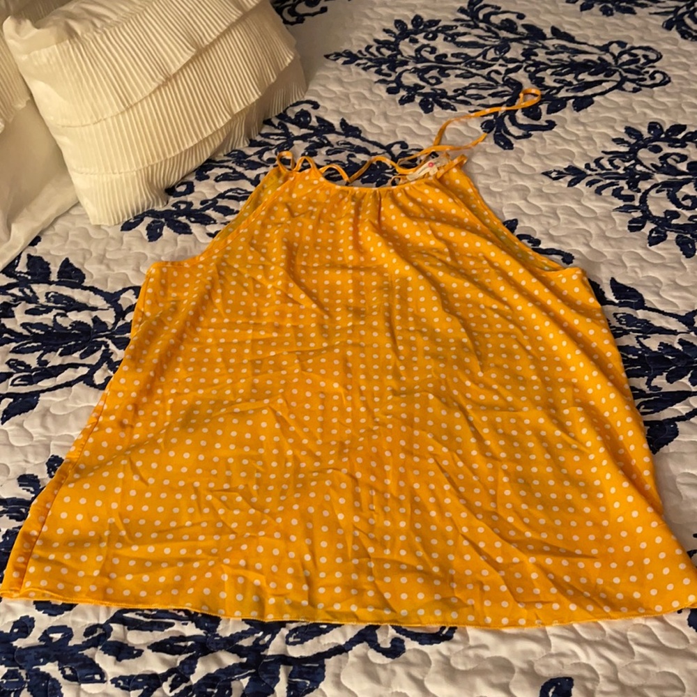 Wishful Park Yellow Tank